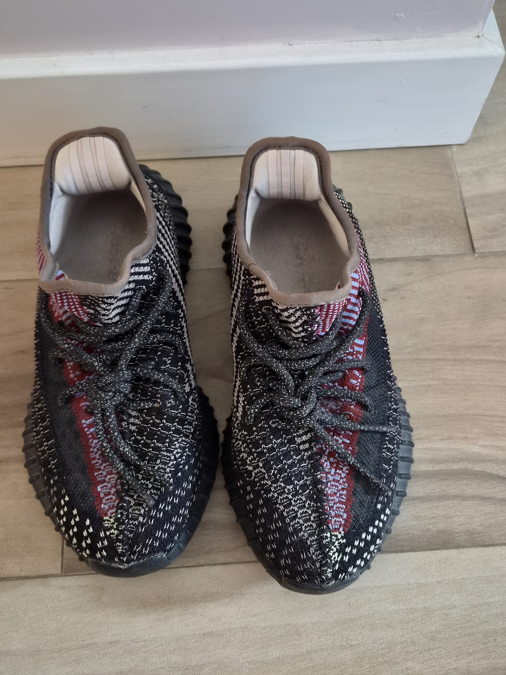 Adidas Yeezy Boost 350 V2 'Yecheil' sneakers featuring a multicolored Primeknit